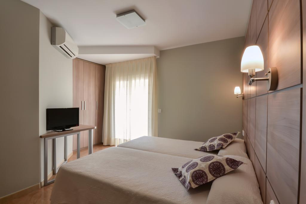 El Cami Hotel Cambrils Bagian luar foto