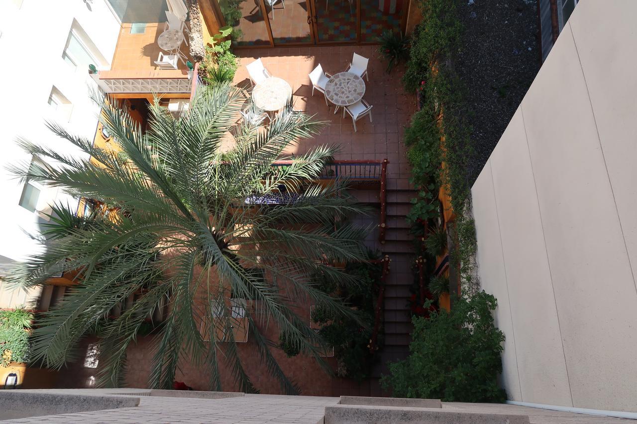 El Cami Hotel Cambrils Bagian luar foto
